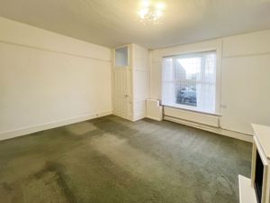 Lounge- click for photo gallery